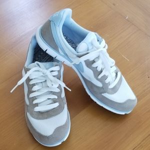 Nike Flex Light Weight Running/Training Shoes
